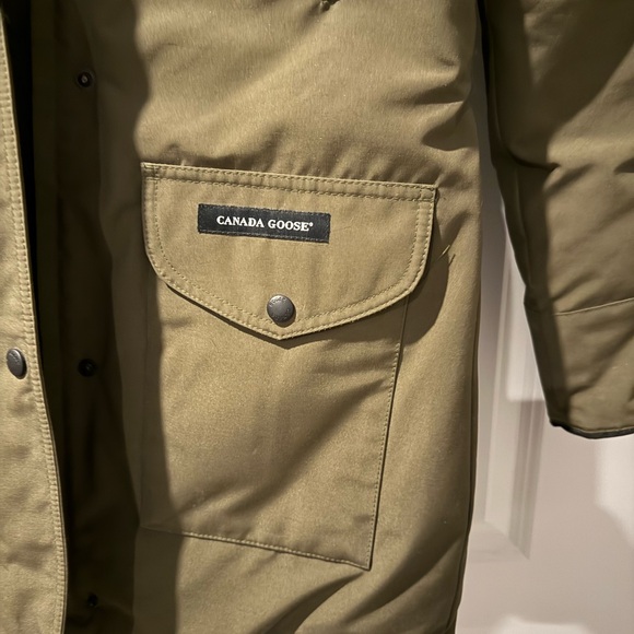 Canada Goose Trllium Jacket - Picture 2 of 12